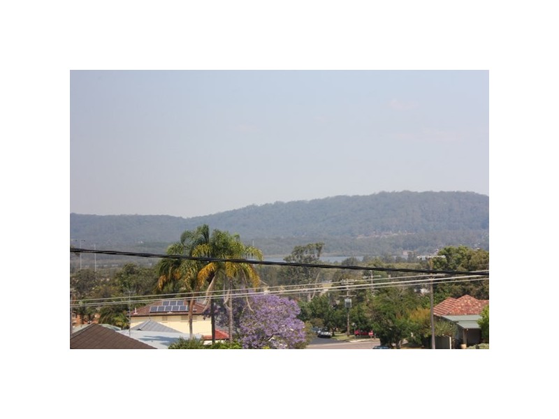 82 Lushington Street, East Gosford NSW 2250