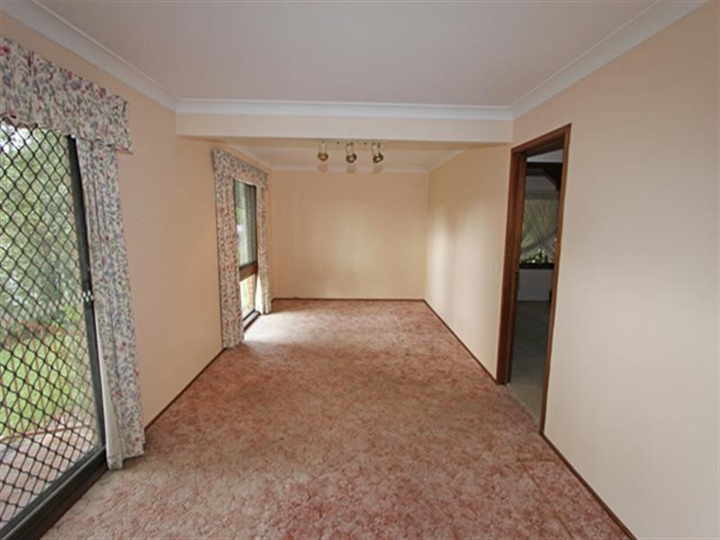 38 Orana Street, Green Point NSW 2251