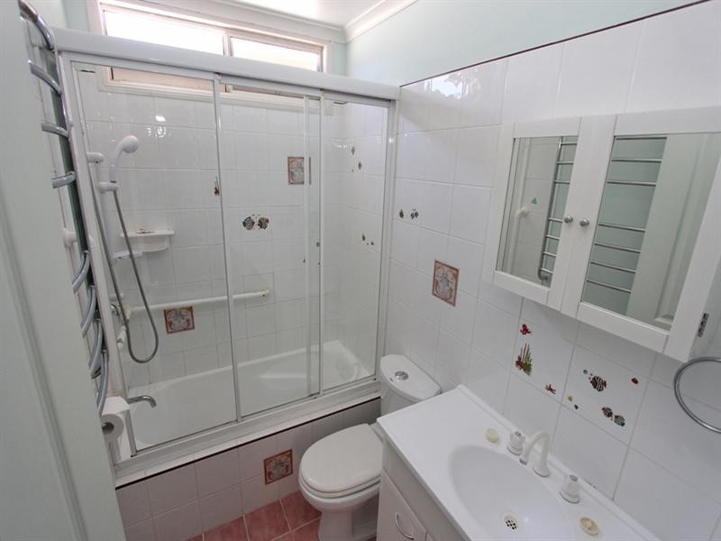 44 Second Avenue, Broadlands Estate, Green Point NSW 2251