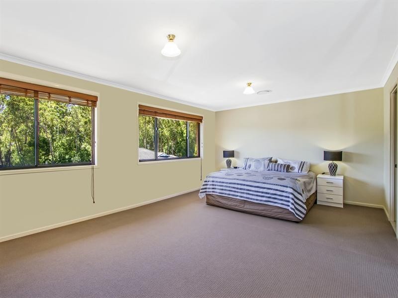 2 Tranquil Close, Green Point NSW 2251