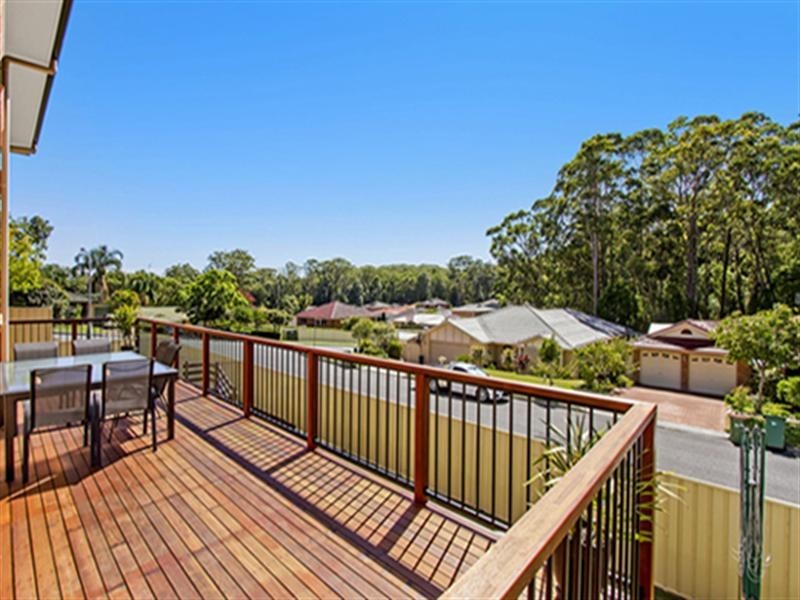 2 Tranquil Close, Green Point NSW 2251