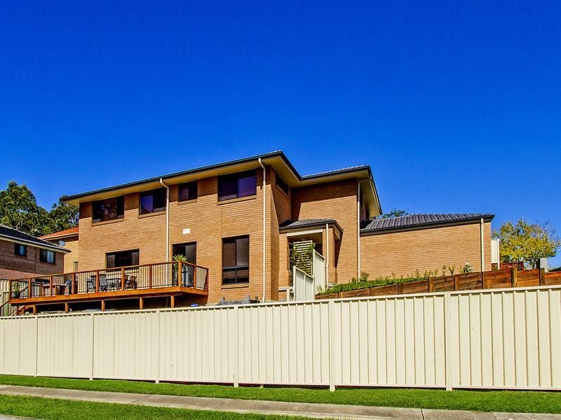 2 Tranquil Close, Green Point NSW 2251