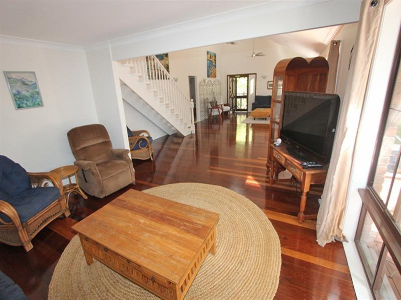 6 Panorama Terrace, Green Point NSW 2251