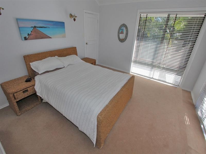 6 Panorama Terrace, Green Point NSW 2251