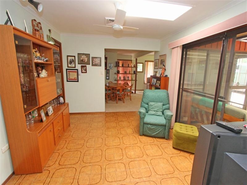 56 Orana Street, Green Point NSW 2251