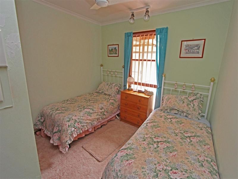 56 Orana Street, Green Point NSW 2251