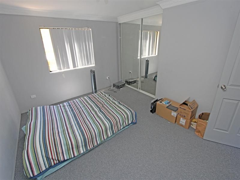 6/74 Faunce Street West, Gosford NSW 2250