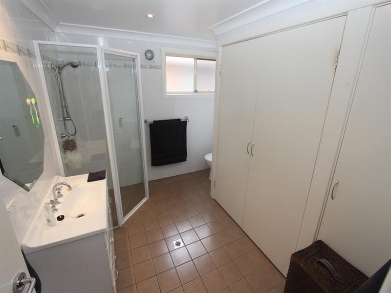 37 Waterloo Avenue, Blackwall NSW 2256