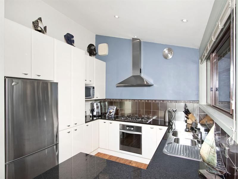 6 Lexington Parade, Green Point NSW 2251