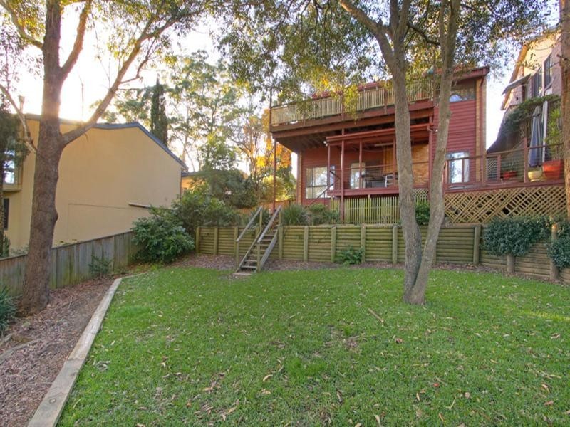 6 Lexington Parade, Green Point NSW 2251