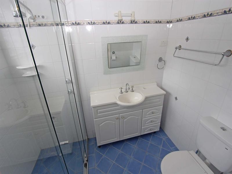 195 Avoca Drive, Green Point NSW 2251