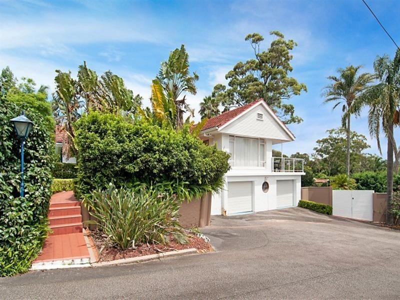 295 Avoca Drive, Green Point NSW 2251