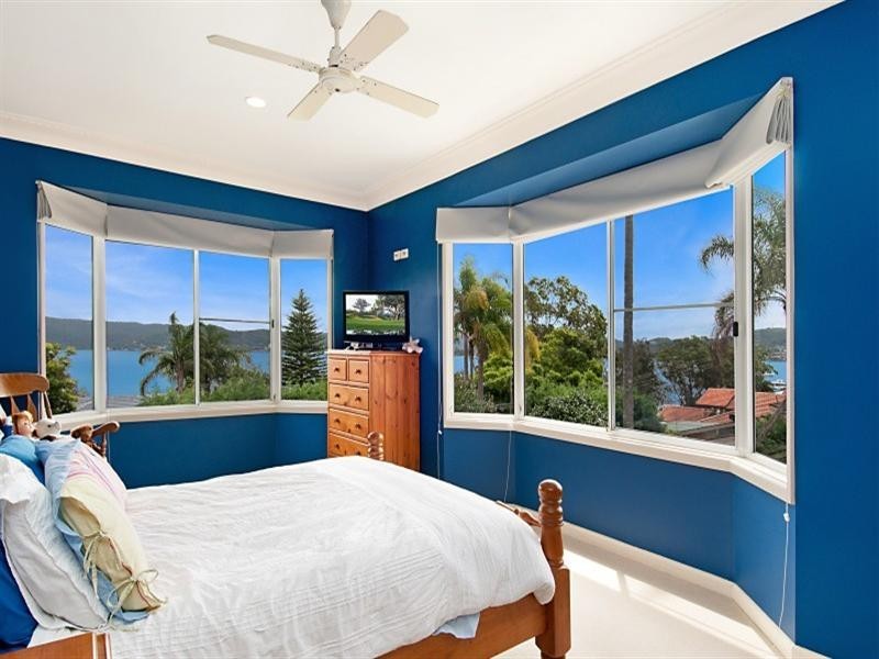 295 Avoca Drive, Green Point NSW 2251