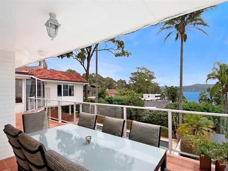295 Avoca Drive, Green Point NSW 2251