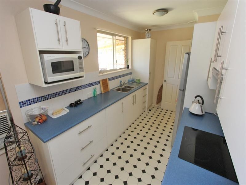 30 Joyce Avenue, Wyoming NSW 2250