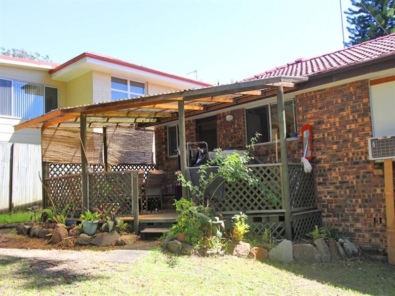 30 Joyce Avenue, Wyoming NSW 2250