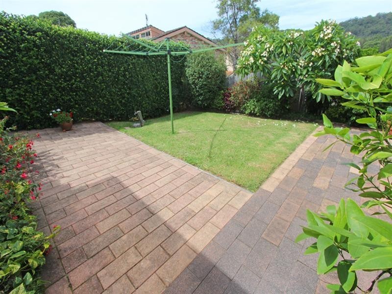 3 Caljarni Close, Green Point NSW 2251