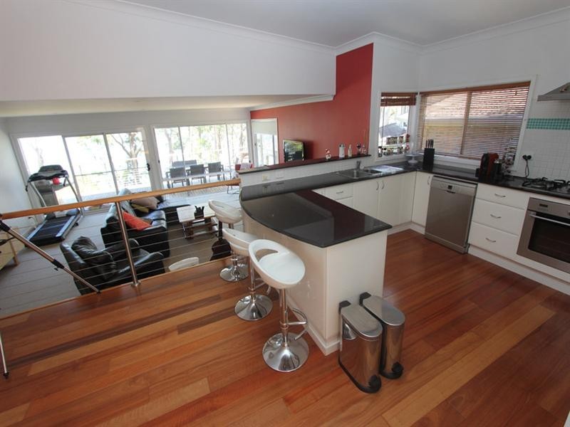 20 Lexington Parade, Green Point NSW 2251