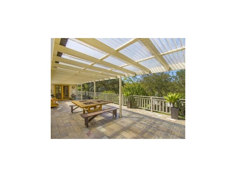 237 Wells Street, Springfield NSW 2250