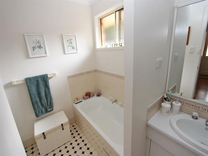 7a Dalgety Crescent, Green Point NSW 2251