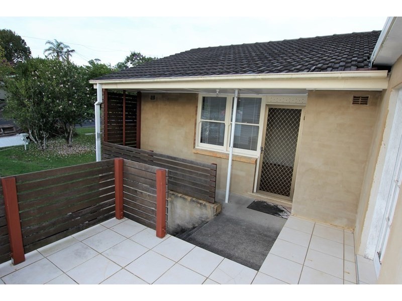 6 North Crescent, North Gosford NSW 2250