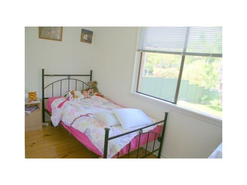 6 North Crescent, North Gosford NSW 2250