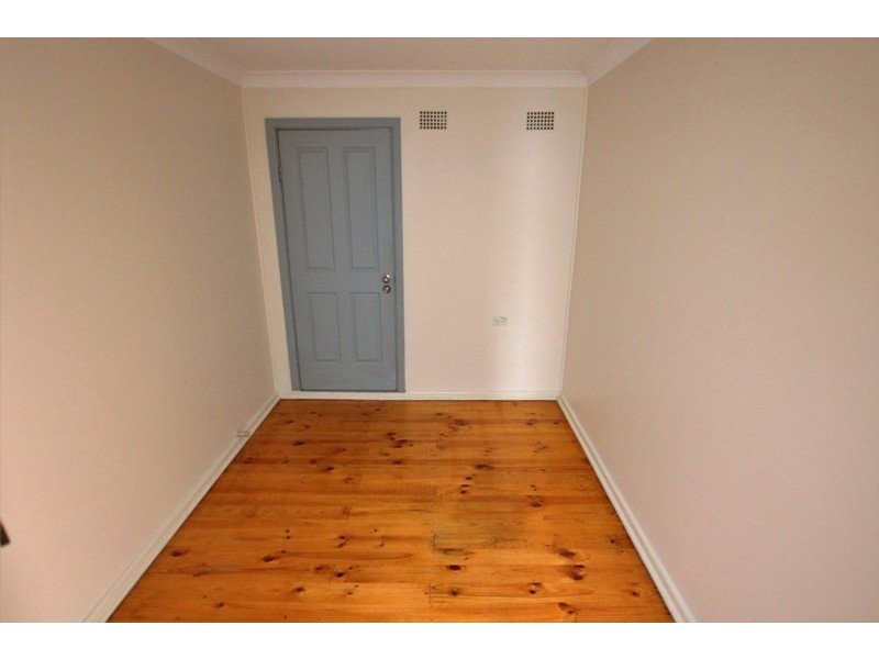 6 North Crescent, North Gosford NSW 2250