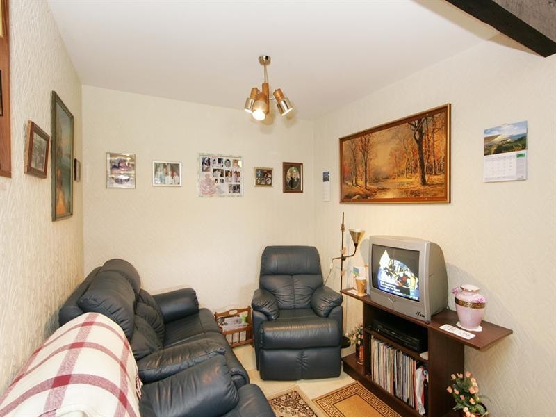 296 Avoca Drive, Green Point NSW 2251