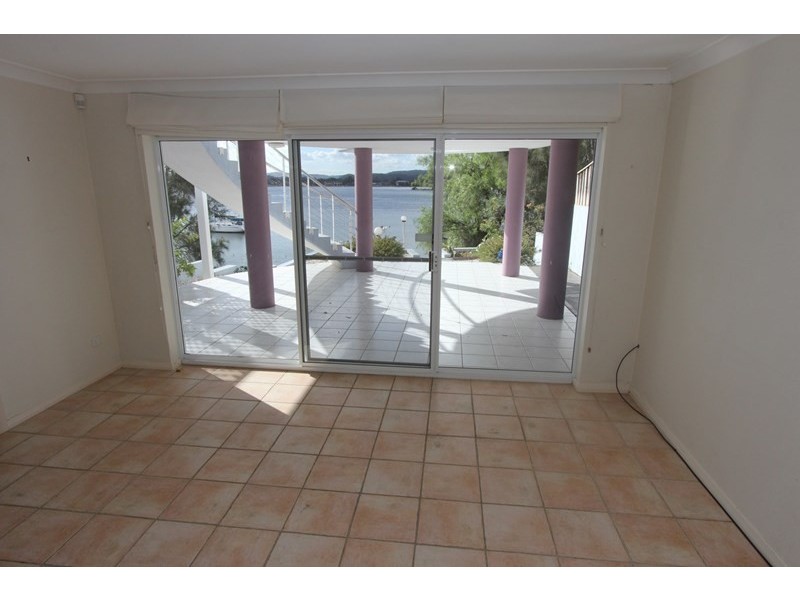 2/500 Orange Grove Road, Blackwall NSW 2256