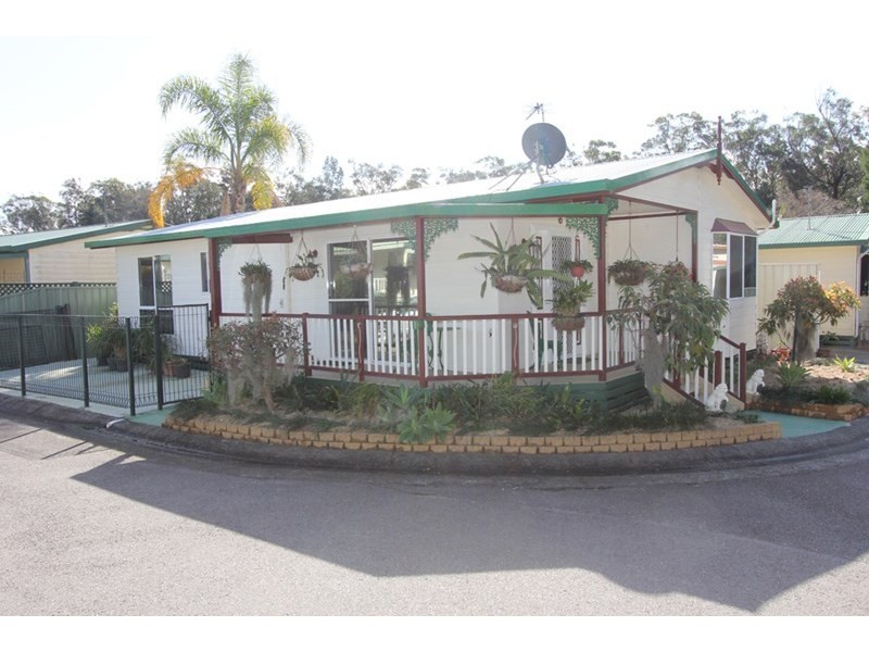 19 Sixth Avenue, Broadlands Estate, Green Point NSW 2251