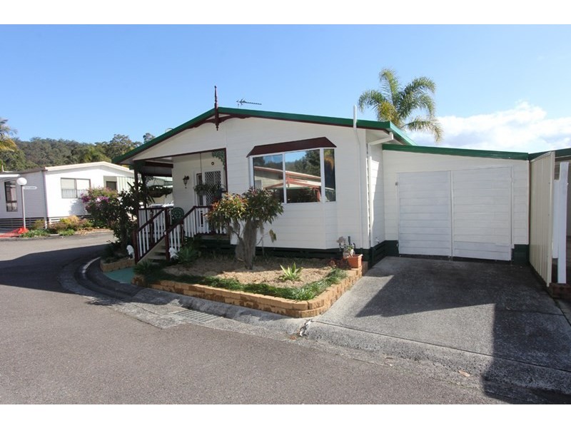 19 Sixth Avenue, Broadlands Estate, Green Point NSW 2251