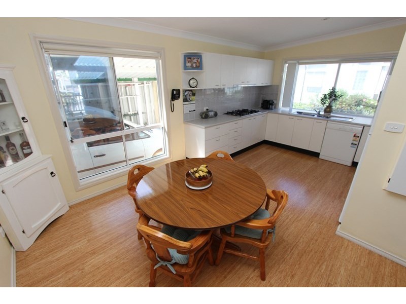 19 Sixth Avenue, Broadlands Estate, Green Point NSW 2251