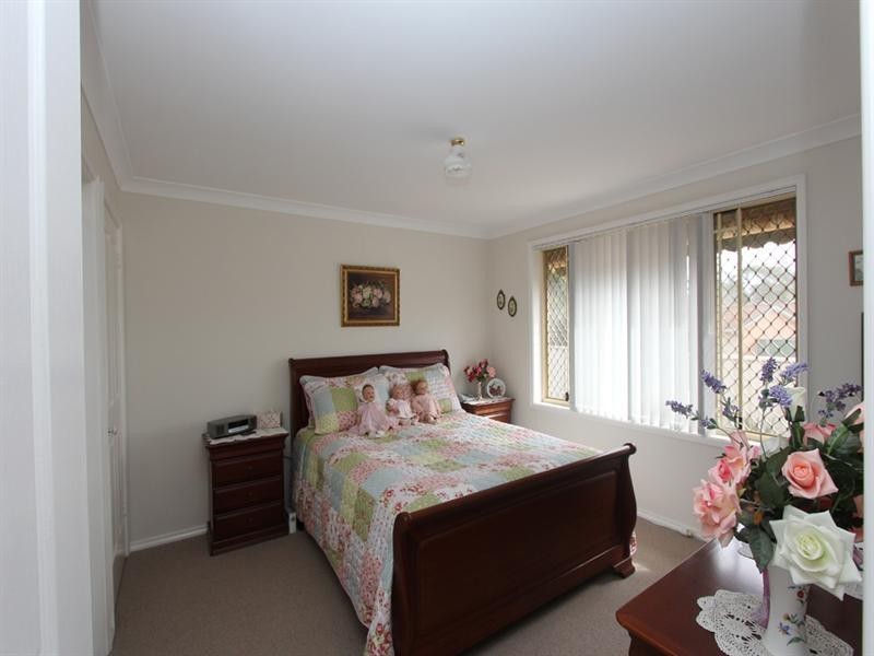 1/40 Greenvale Road, Green Point NSW 2251