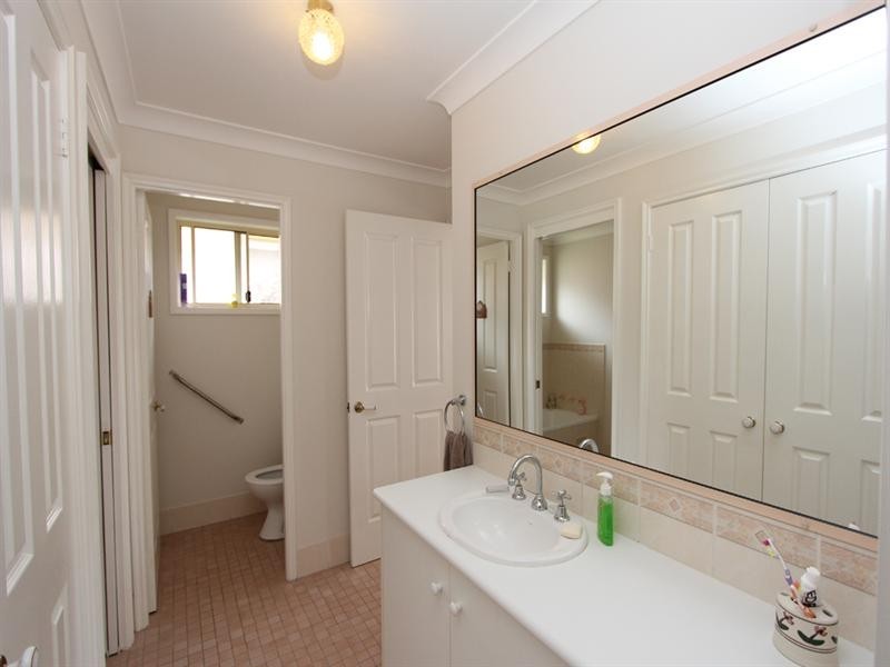 1/40 Greenvale Road, Green Point NSW 2251