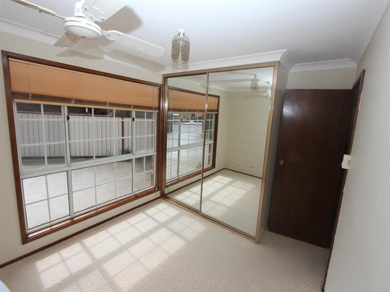 2/208 Avoca Drive, Green Point NSW 2251