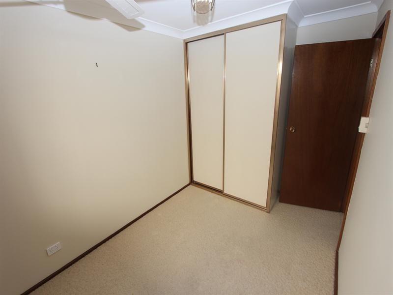 2/208 Avoca Drive, Green Point NSW 2251