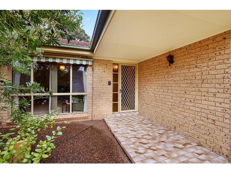 2 Henzel Road, Green Point NSW 2251