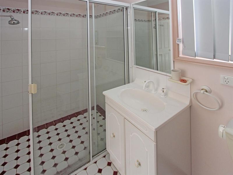 25a Katherine Crescent, Green Point NSW 2251