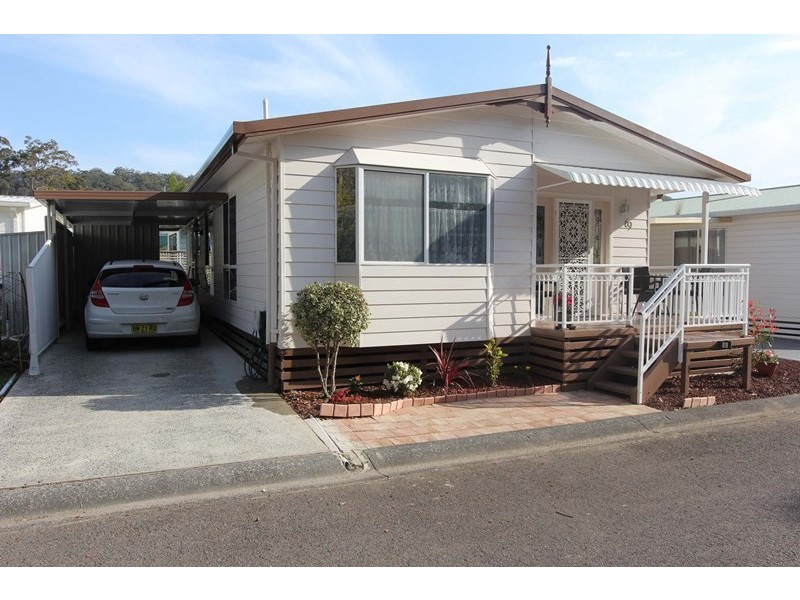 69 Second Avenue, Broadlands Estate, Green Point NSW 2251
