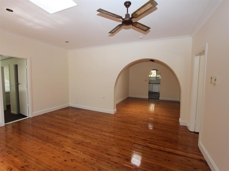 180A The Round Drive, Avoca Beach NSW 2251