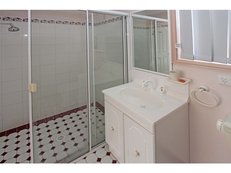 25a Katherine Crescent, Green Point NSW 2251