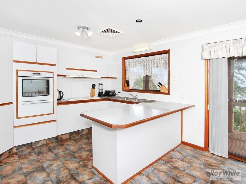 2 Lexington Parade, Green Point NSW 2251