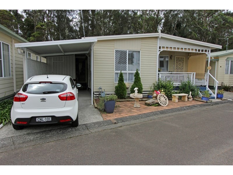 48 Second Avenue, Broadlands Estate, Green Point NSW 2251