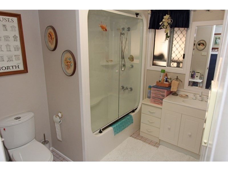 48 Second Avenue, Broadlands Estate, Green Point NSW 2251