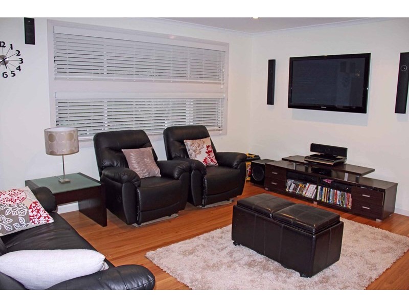 168 Avoca Drive, Green Point NSW 2251