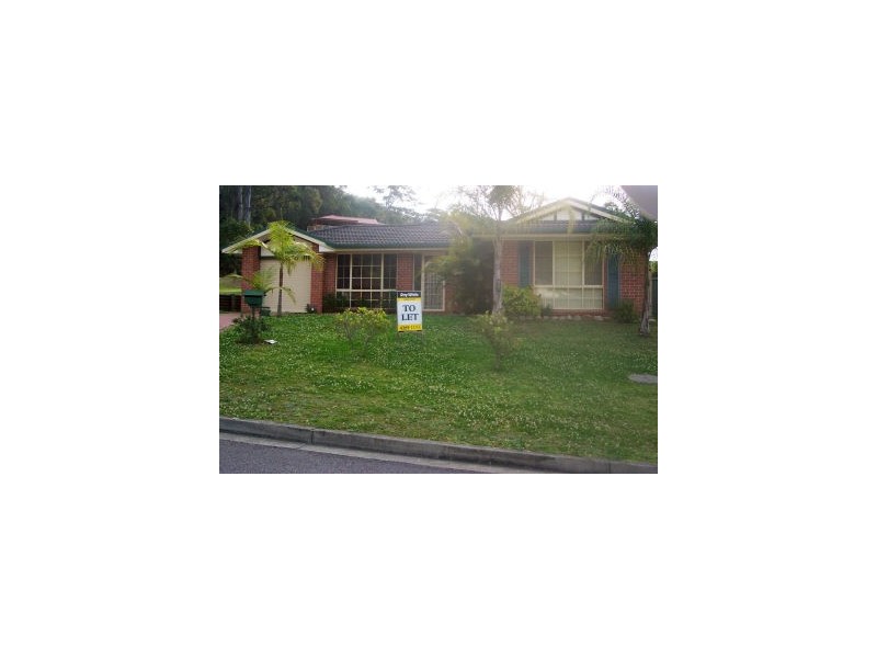7 Meredith Place, Green Point NSW 2251