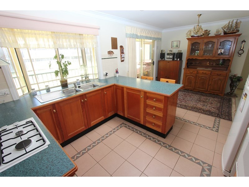 24 Second Avenue, Broadlands Estate, Green Point NSW 2251