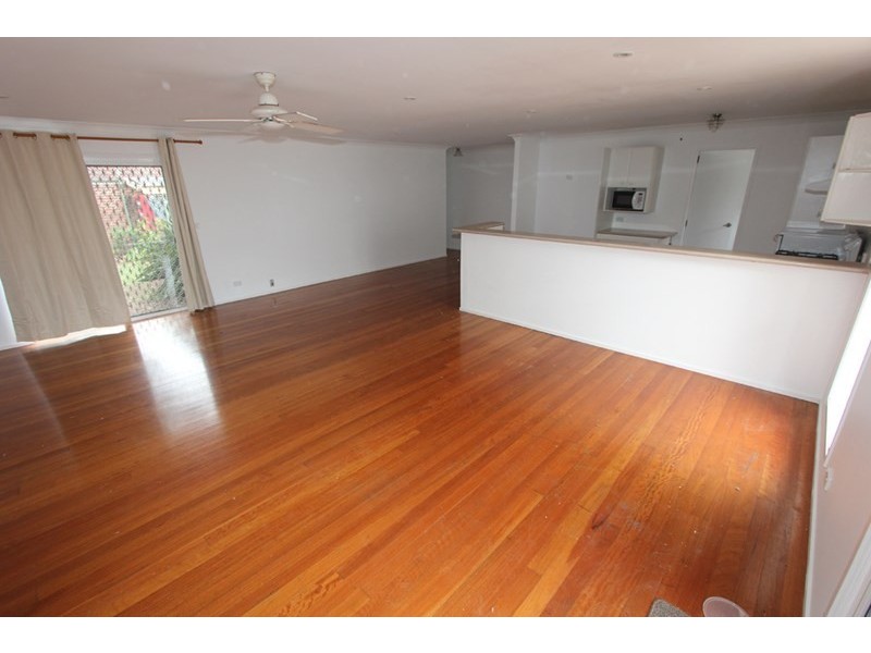 29 Greenlee Street, Green Point NSW 2251