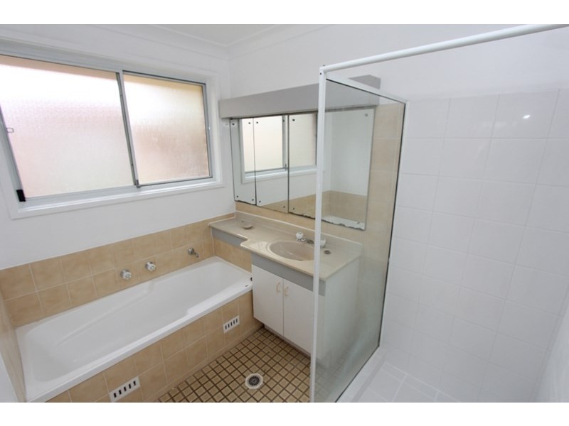 29 Greenlee Street, Green Point NSW 2251