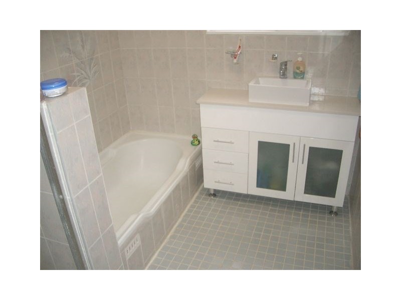 11 Wattle Crescent, Phegans Bay NSW 2256